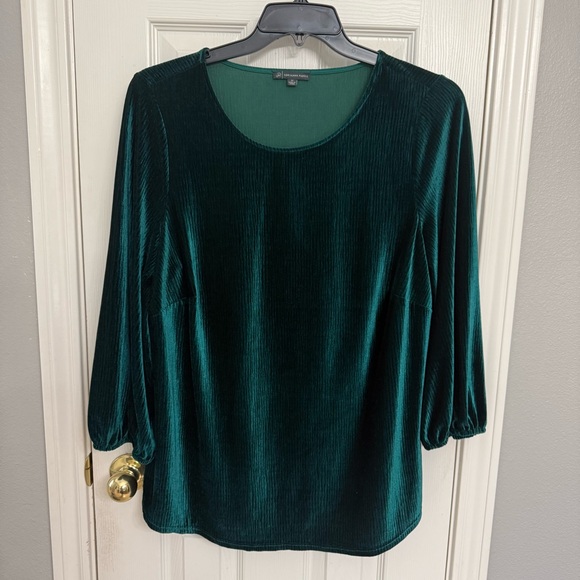 Adrianna Papell Tops - Adrianna Papell Deep Green Velvet Blouse